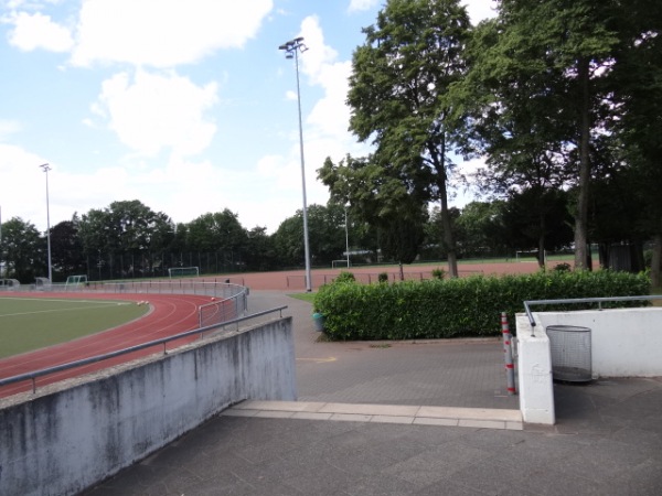 Bezirkssportanlage Nippes - Köln-Nippes