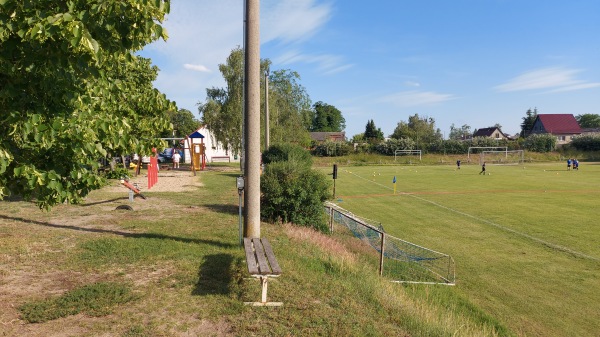 Sportplatz Bliesdorf - Bliesdorf