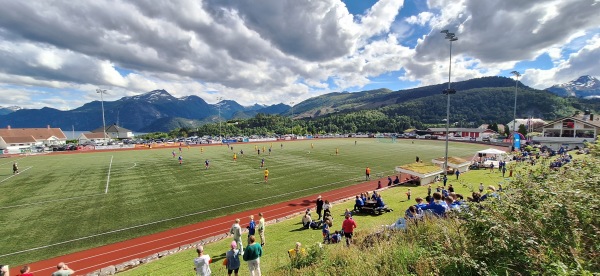 Stranda stadion - Stranda