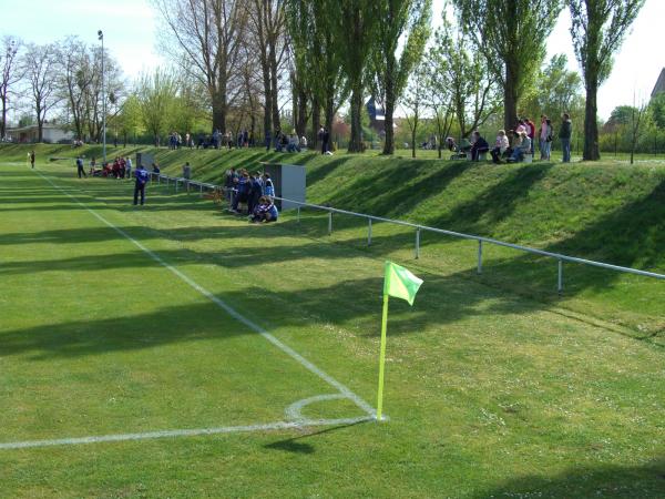 Sportplatz Tannenheger - Dessau-Roßlau