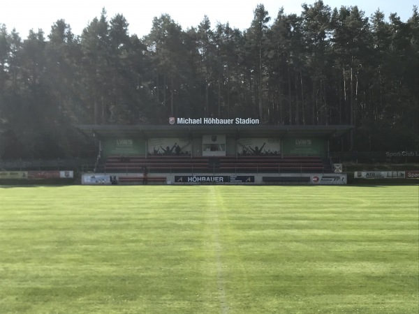 Michael-Höhbauer-Stadion - Luhe-Wildenau