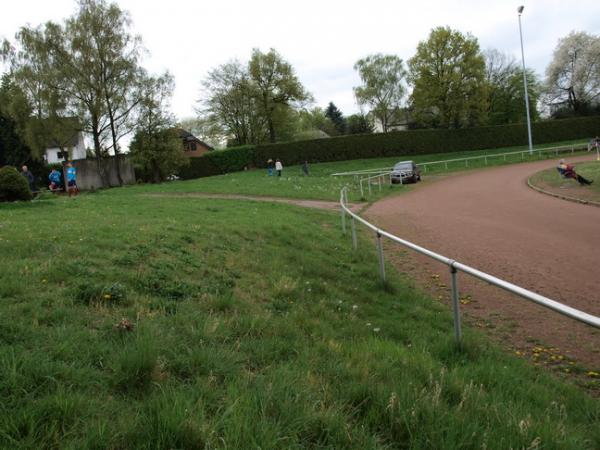 Sportplatz Waldkampfbahn - Wuppertal-Vohwinkel