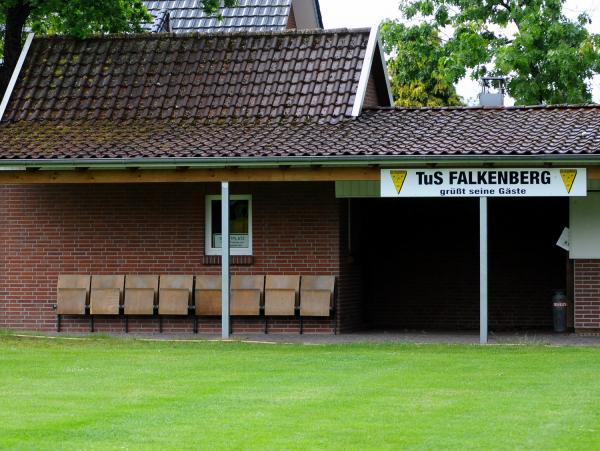 Sportanlage an der Schule - Garrel-Falkenberg