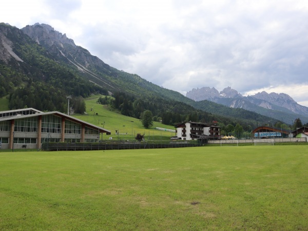 Campo Sportivo Nereo Rocco - Forni di Sopra