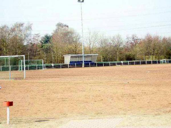 Sportplatz Am Jostenhof - Moers