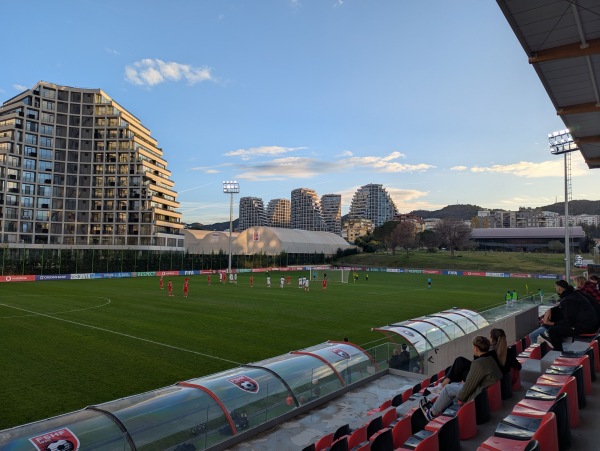 Kompleksi Federata Shqiptare e Futbollit - Tiranë (Tirana)