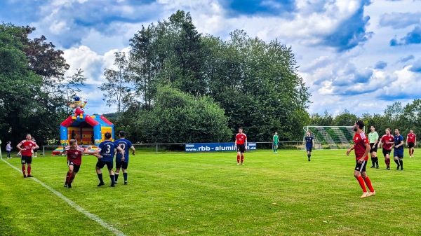 Sportplatz Niederöfflingen - Niederöfflingen