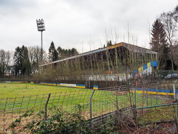 Stadion am Hermann-Löns-Weg - Solingen-Ohligs