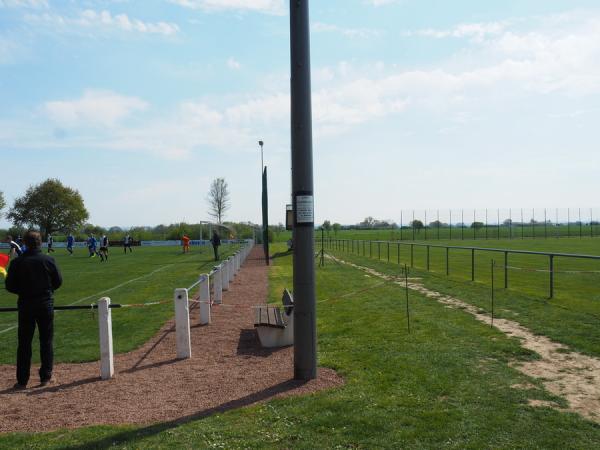 Sportplatz an der Windmühle - Lippetal-Hultrop