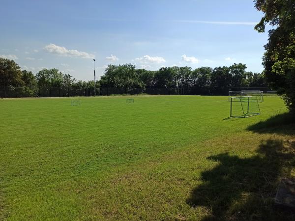 Sportanlage Am Reinberg Platz 2 - Harburg/Schwaben-Mauren