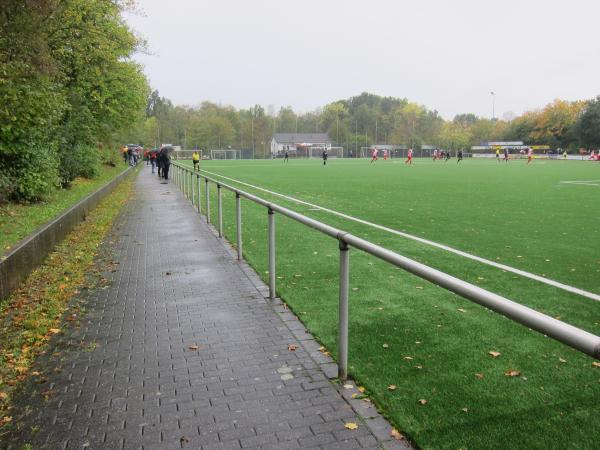 Anton-Klein-Sportpark Platz 2 - Hennef/Sieg