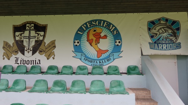 Upesciems pilsētas stadions - Upesciems