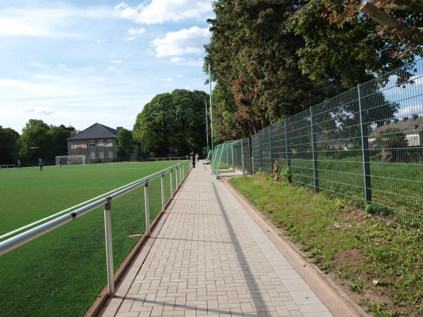 Eintracht-Stadion Fine Frau - Dortmund-Dorstfeld