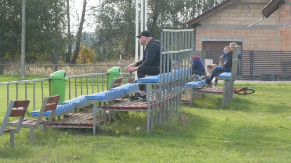 Boisko w Deszczno - Deszczno