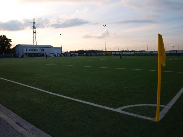 Sportplatz Opp Linde - Wuppertal-Linde