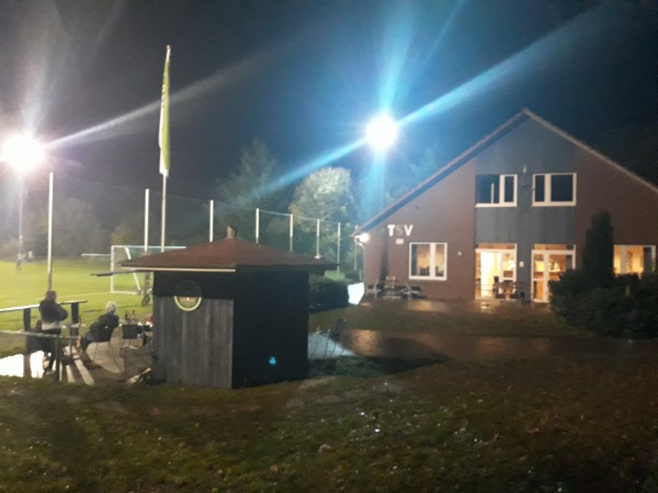 Ilmenaustadion B-Platz - Bienenbüttel