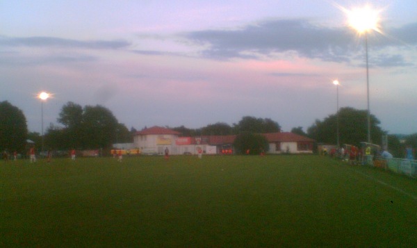 Sportplatz an der Sporthalle - Salzhemmendorf-Wallensen
