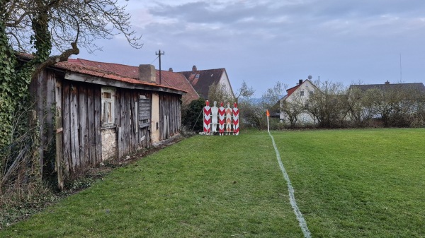 Schulsportplatz - Willanzheim