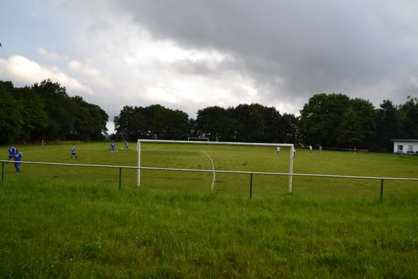 Sportplatz Groß Schwiesow  - Groß Schwiesow