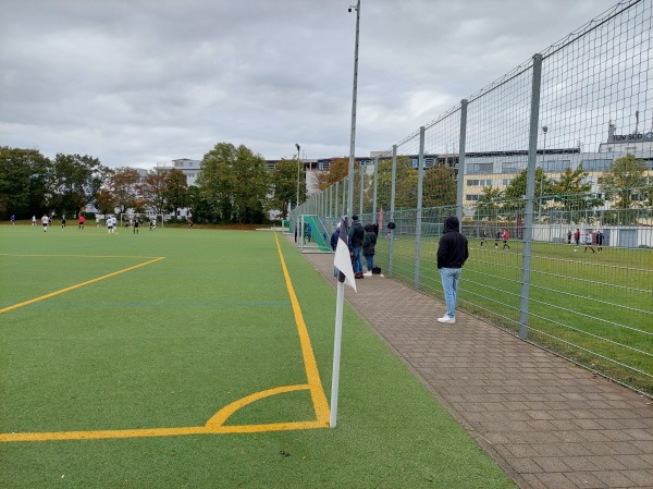 Emil-Nüssler-Stadion Nebenplatz - München-Sendling
