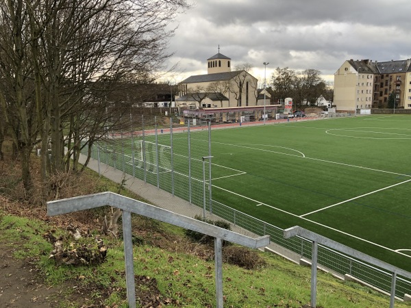 Sportplatz Waldstraße - Wiesbaden