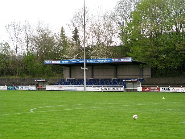 Schierbachstadion - Nienstädt