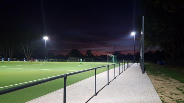 Sportplatz Am Sommerbad - Essen/Ruhr-Dellwig