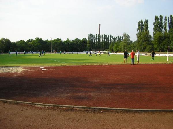 Bezirkssportanlage Stadion Am Hessenteich - Bochum-Langendreer