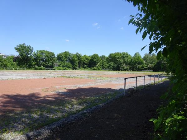 Sportplatz Planckstraße - Essen/Ruhr-Holsterhausen