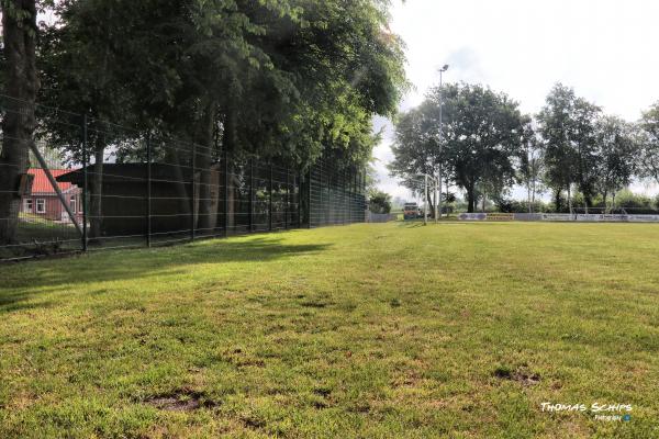 Sportplatz Ost an der Schule - Ochtersum