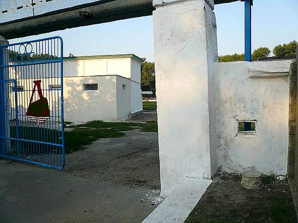 Stadionul Locomotiv - Bălți