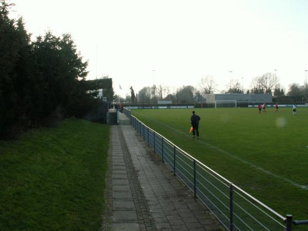 Sportpark Esserberg veld 4-Helpman - Haren GR