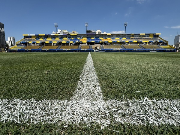 Estadio Don León Kolbowski - Buenos Aires, BA