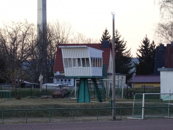 Stadion am Zementwerk Nebenplatz - Karsdorf-Wetzendorf