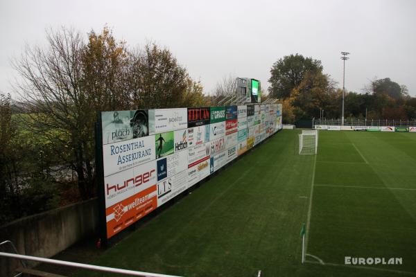 Häcker Wiehenstadion - Rödinghausen-Schwenningdorf