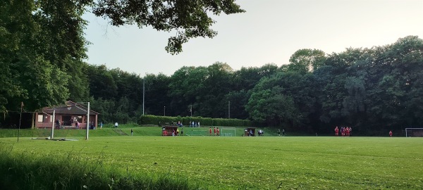 Waldsportplatz Glück Auf - Wennigsen/Deister-Bredenbeck