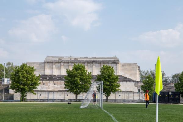 Sportanlage Zeppelinfeld Platz 2 - Nürnberg-Dutzendteich