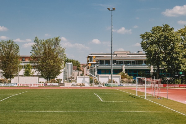 Stadion Tratteilstraße - Mering