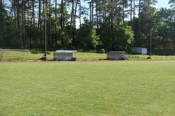 Sportplatz Lüdersdorf - Lüdersdorf-Wahrsow