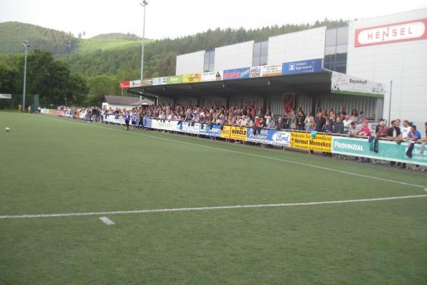 Hensel-Stadion - Lennestadt-Altenhundem