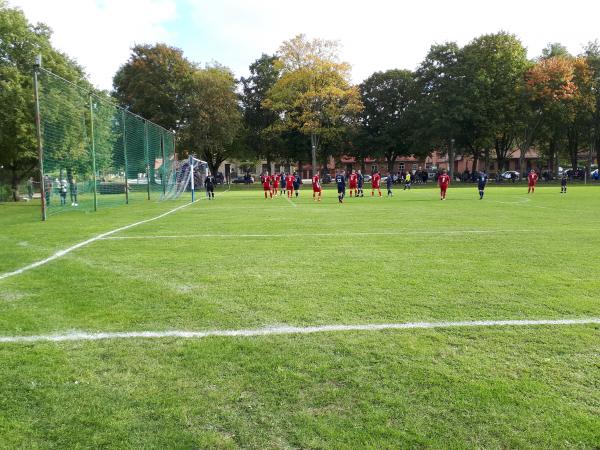 Sportplatz am Schloß - Basedow/Mecklenburg