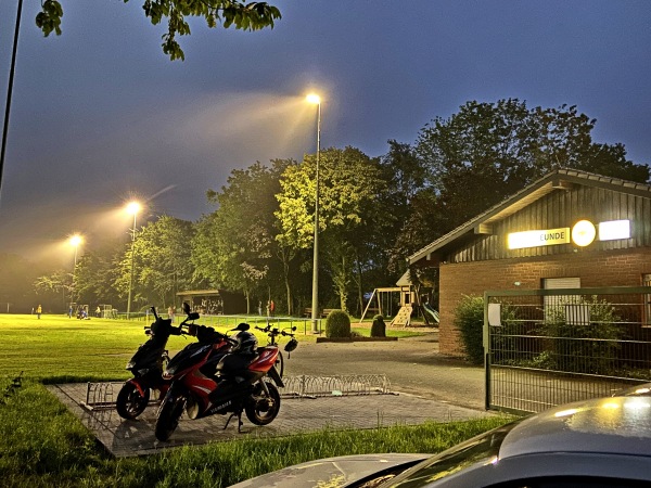 Sportplatz Effeln - Anröchte-Effeln