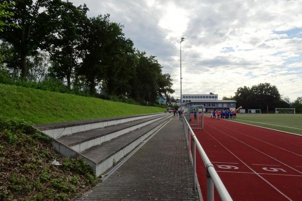 Stadion Goldene Meile - Remagen
