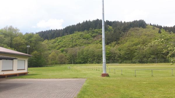 Sportplatz im Mühlenwoog - Frauenberg/Nahe