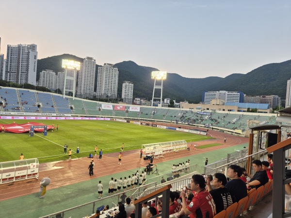 Busan Gudeok Stadium - Busan
