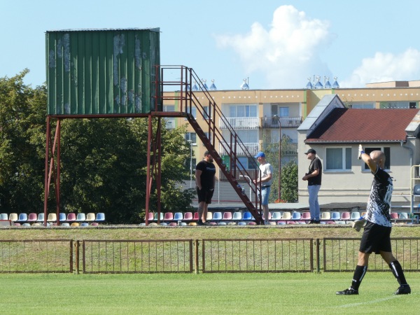 Stadion Miejski w Nowej Soli obok - Nowa Sól