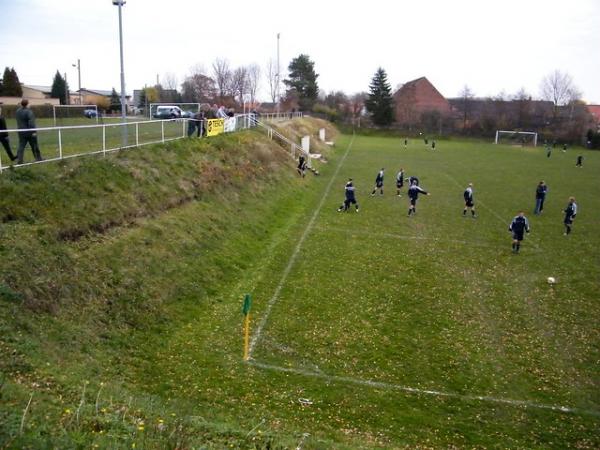 Sportplatz Obernessa - Teuchern-Obernessa