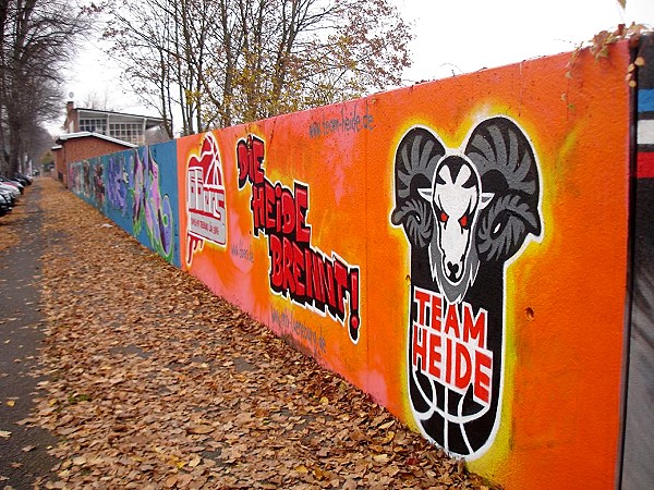 Sportpark Uelzener Straße - Lüneburg-Rotes Feld
