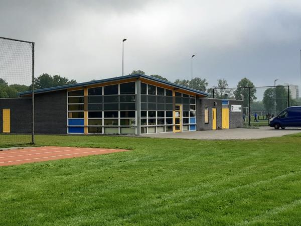 Sportpark West-End veld 4-Lycurgus - Groningen