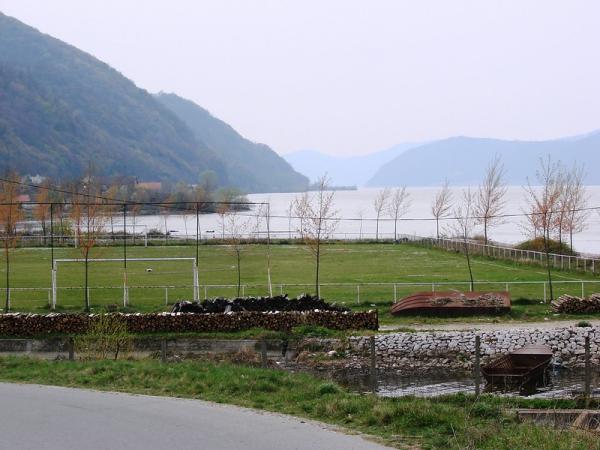 Stadion Dobra - Dobra